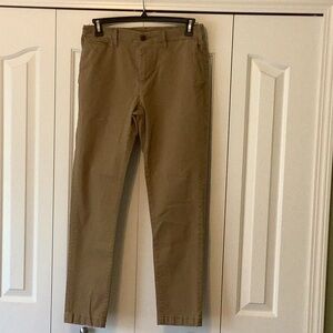 American eagle flex khaki pants, size 30W, 32L